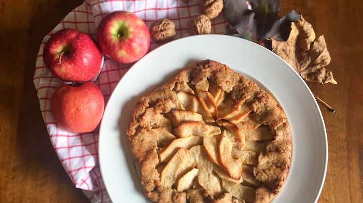 Apple Galette with Cinnamon