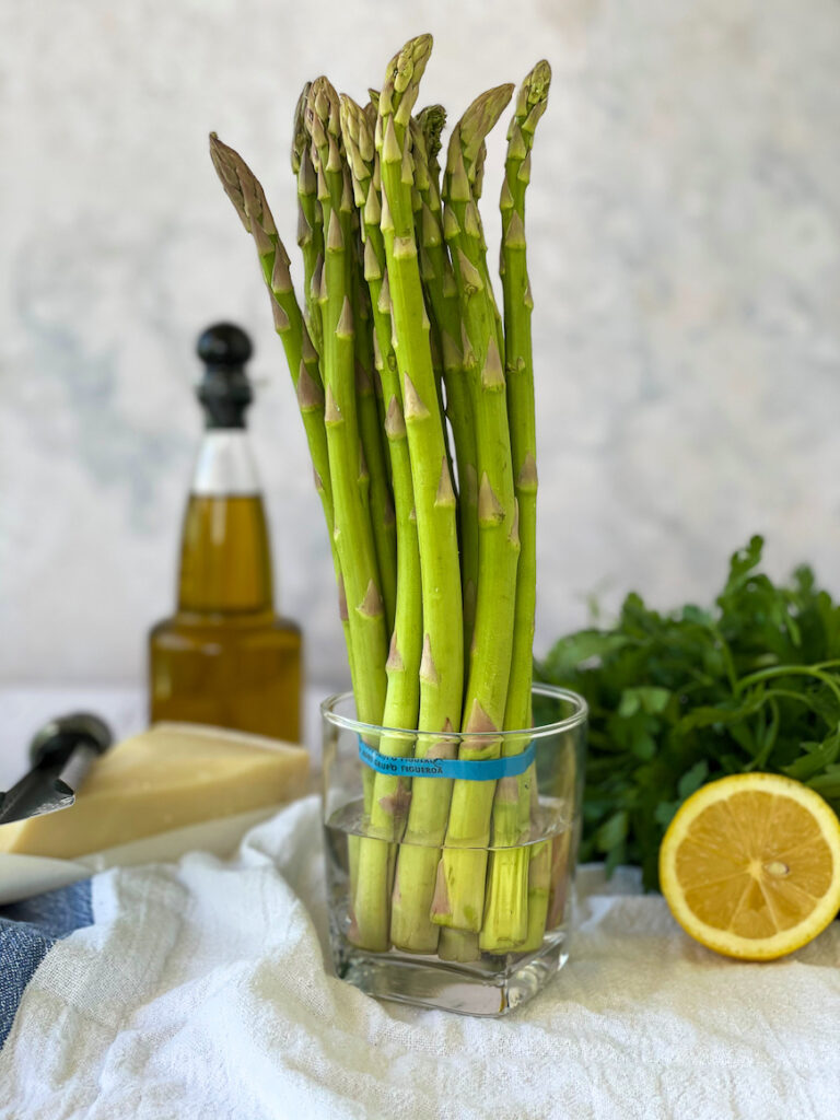 How to store asparagus