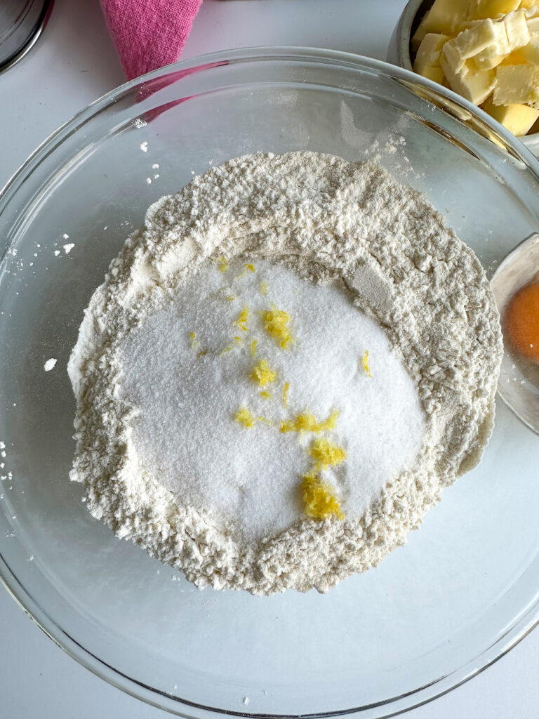 Flour mixed with sugar and lemon zest