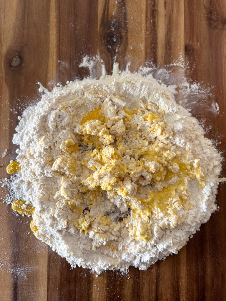 Mised dough until crumbled are formed