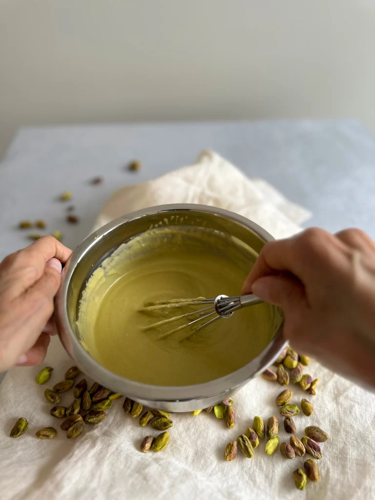 Mixing cream