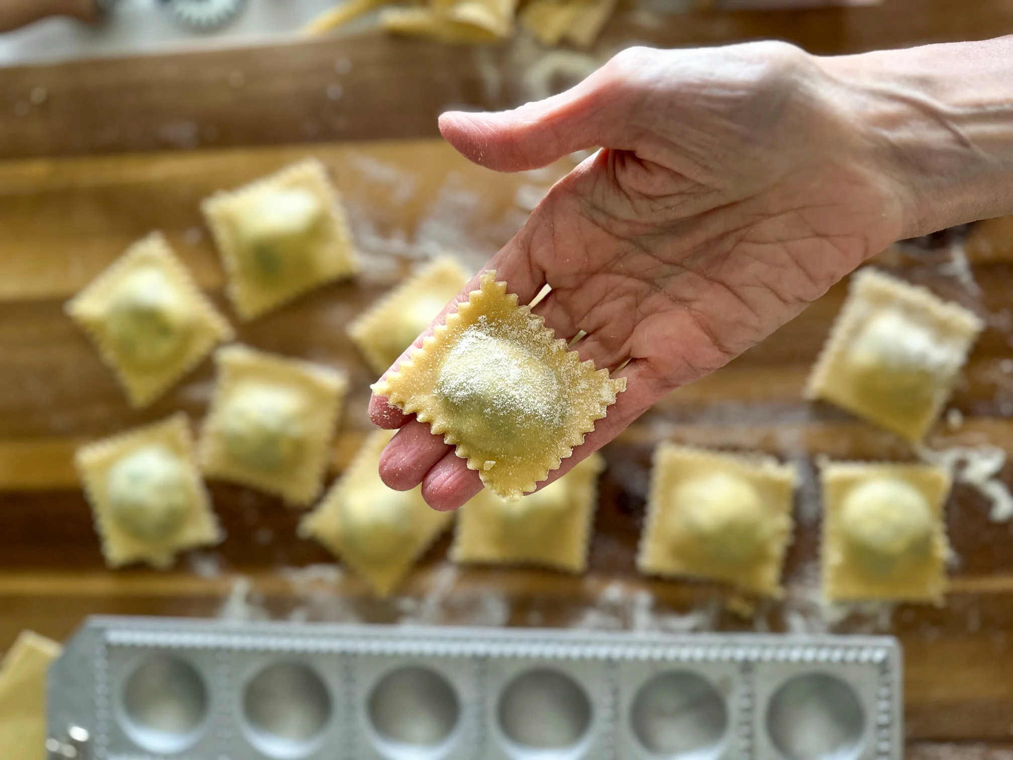 Homemade Spinach Ricotta Ravioli Recipe (step by step guide)
