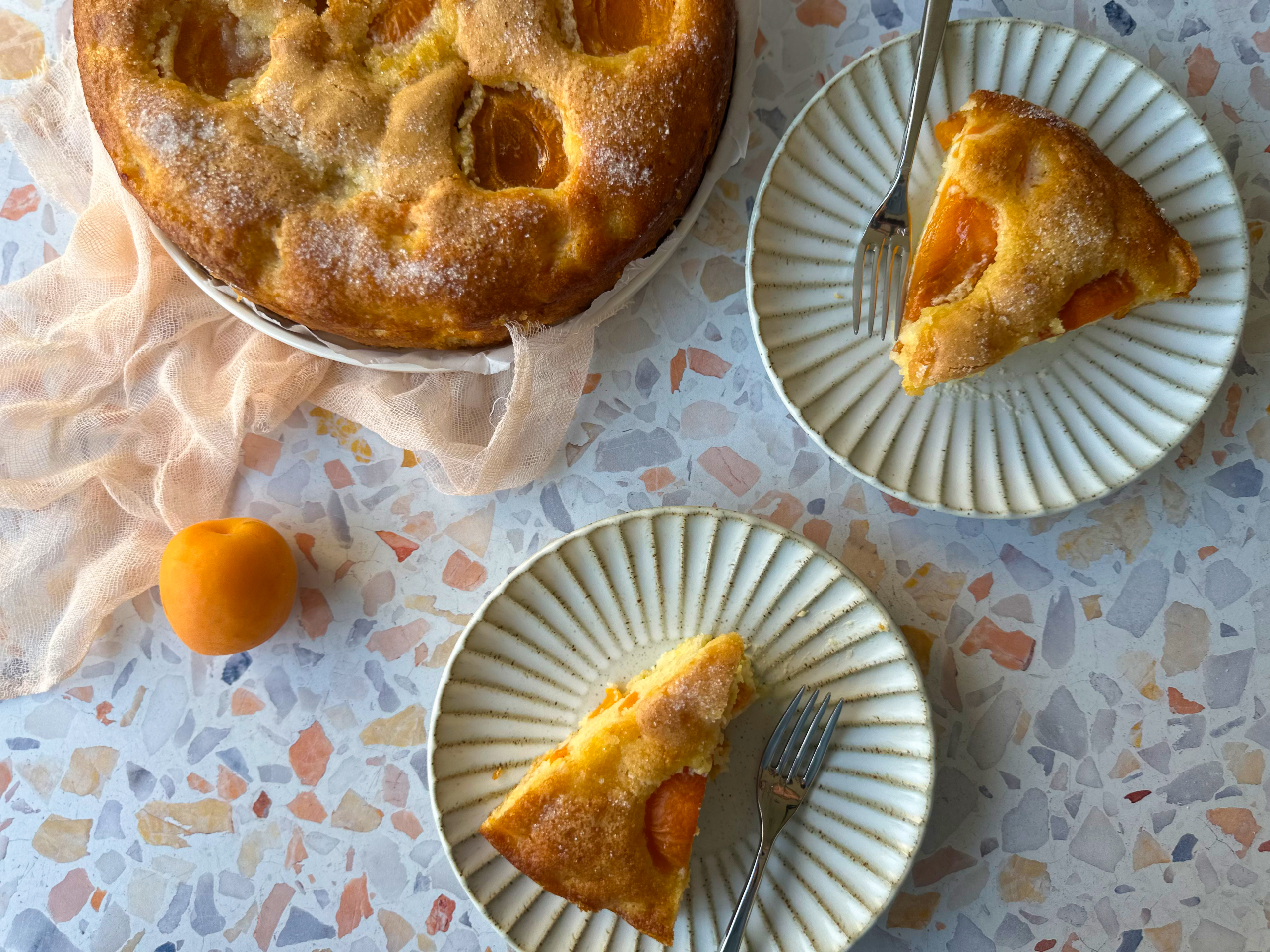 Apricot Cake