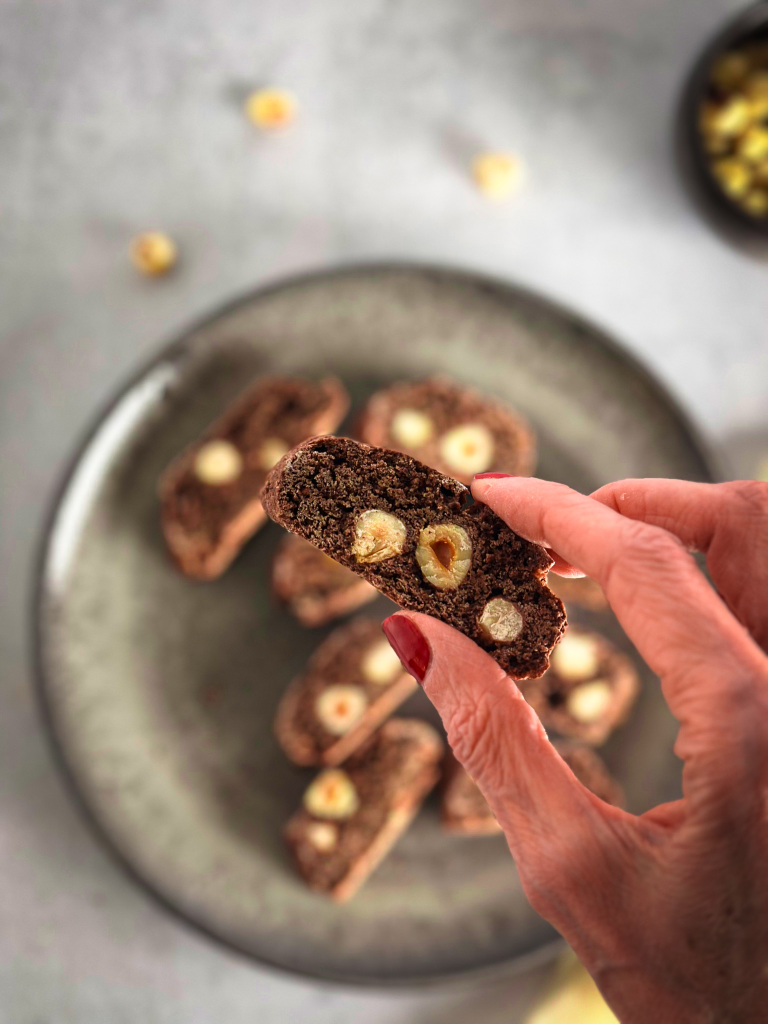 Hazelnut Cantucci in hand