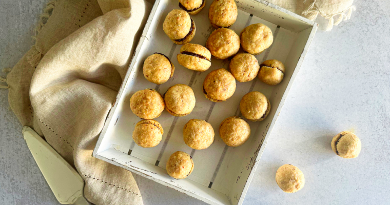 Baci di Dama (Italian Hazelnut Cookies)